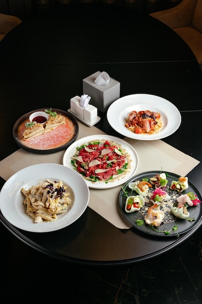 Przygotowane talerze